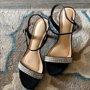 Grant by city classified black sandal heel